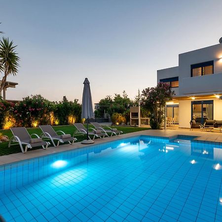 Villa Mariani II - In Lothiarika, Newly Renovated June 2024, Private Pool, Lindos 10 Min, Beach 120M ラルドス エクステリア 写真