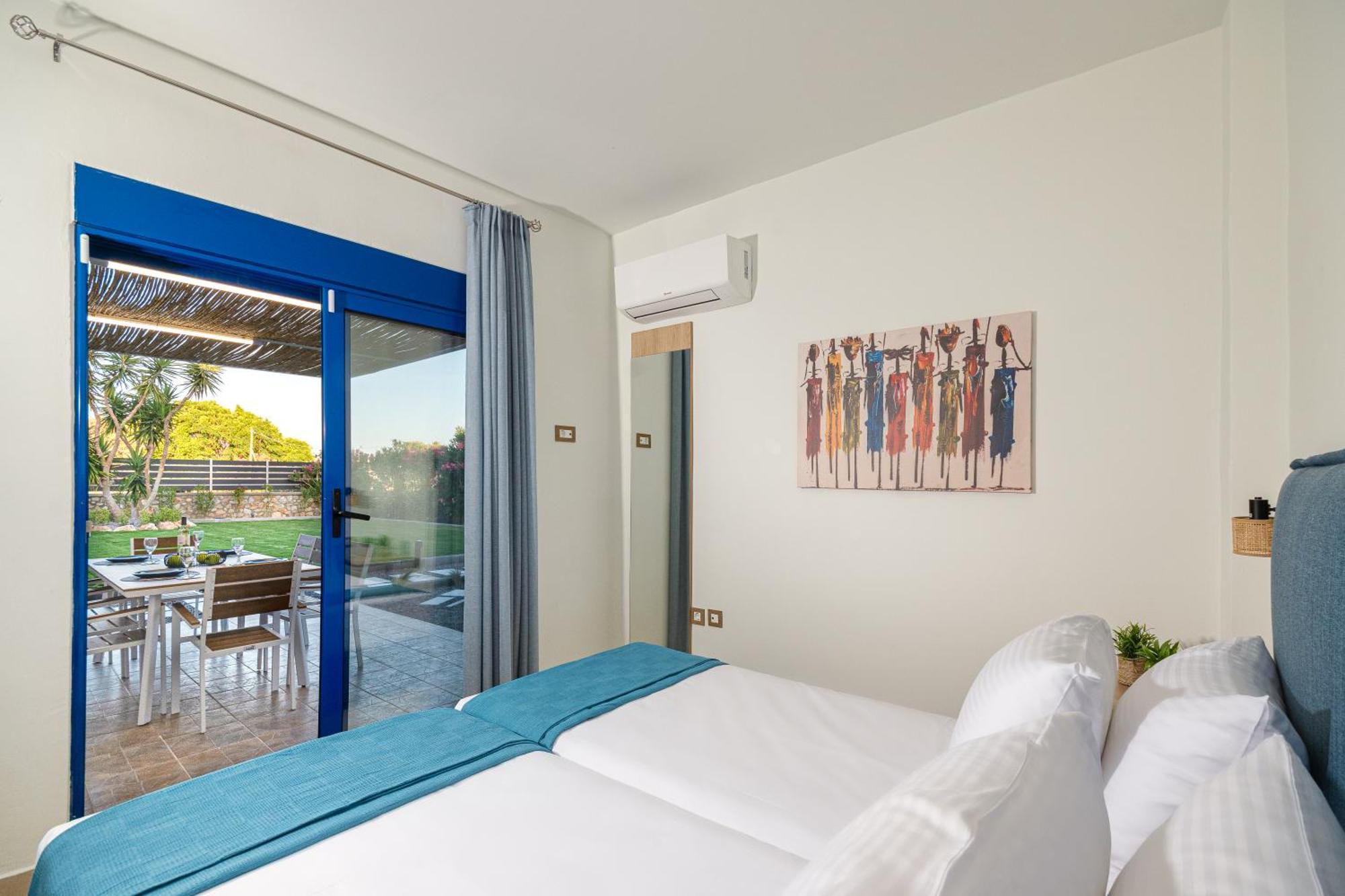 Villa Mariani II - In Lothiarika, Newly Renovated June 2024, Private Pool, Lindos 10 Min, Beach 120M ラルドス エクステリア 写真