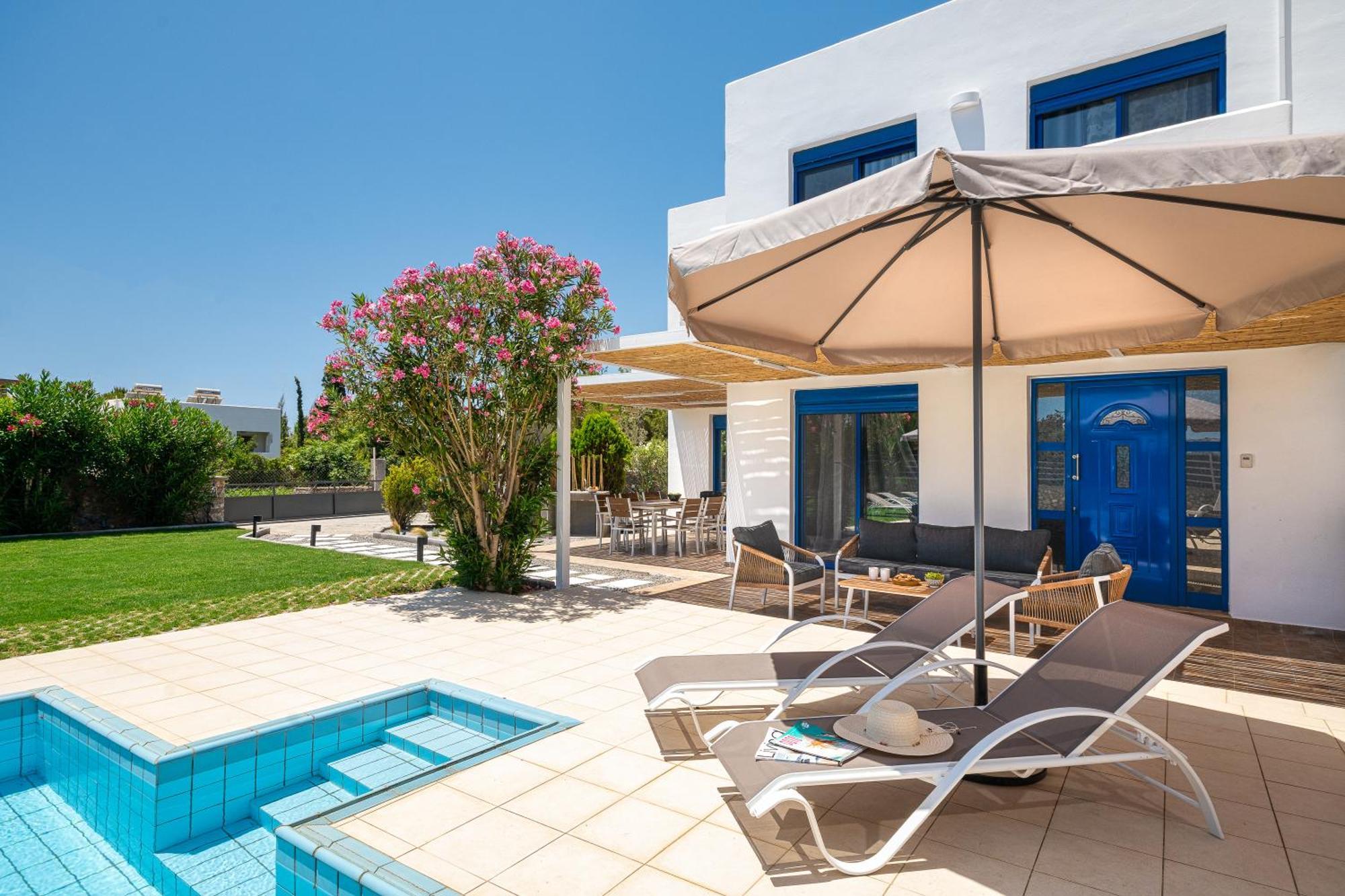 Villa Mariani II - In Lothiarika, Newly Renovated June 2024, Private Pool, Lindos 10 Min, Beach 120M ラルドス エクステリア 写真