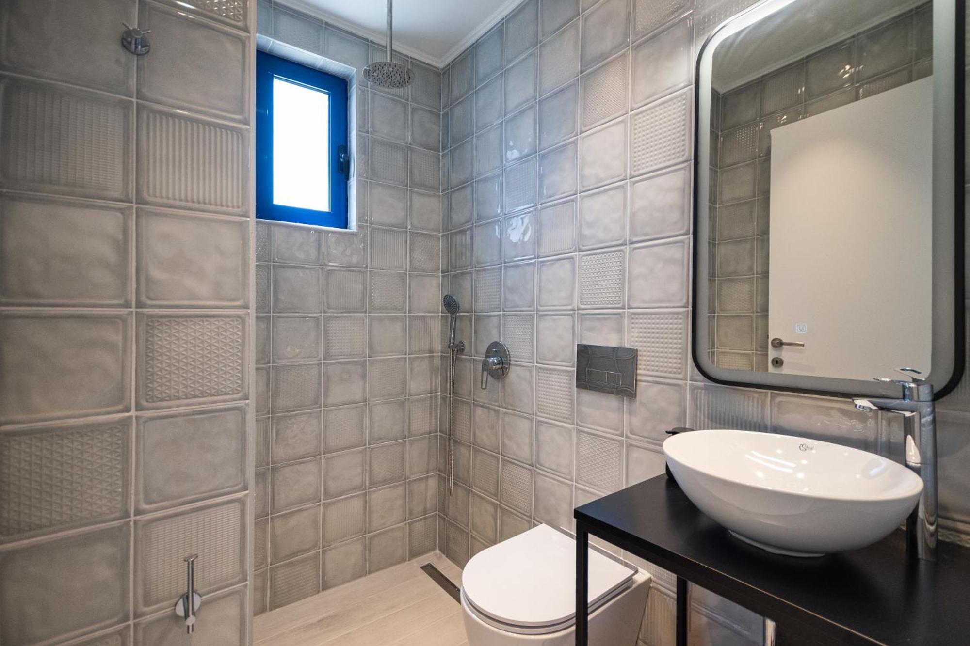 Villa Mariani II - In Lothiarika, Newly Renovated June 2024, Private Pool, Lindos 10 Min, Beach 120M ラルドス エクステリア 写真