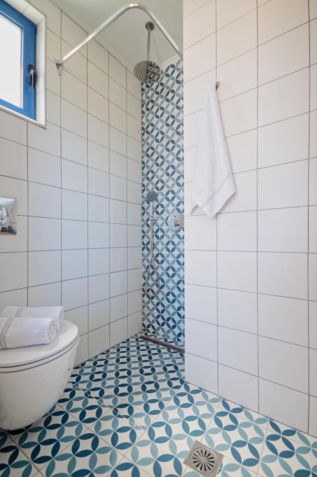 Villa Mariani II - In Lothiarika, Newly Renovated June 2024, Private Pool, Lindos 10 Min, Beach 120M ラルドス エクステリア 写真