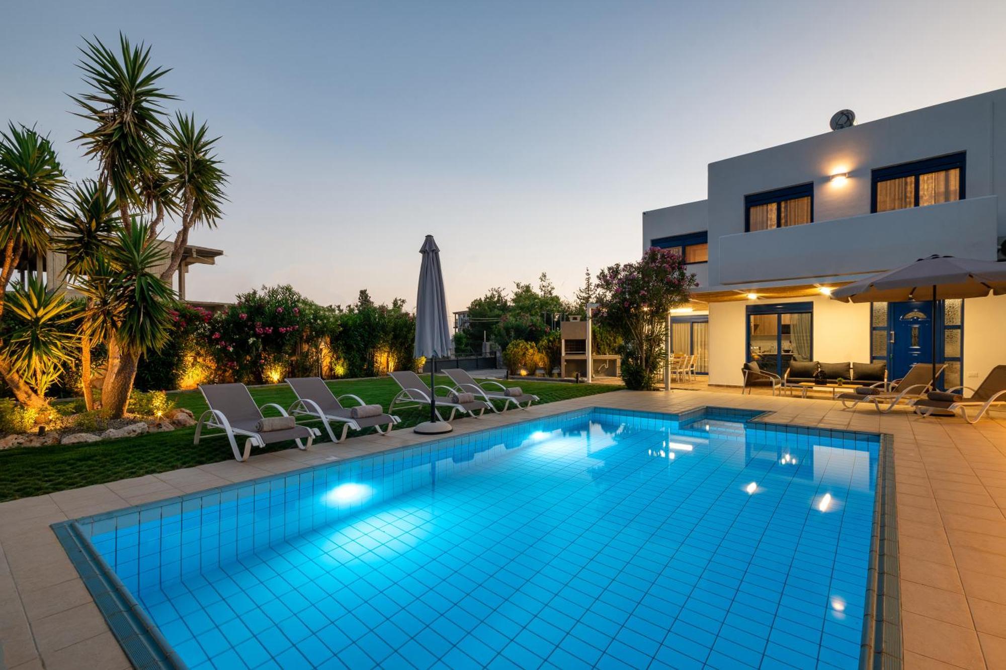 Villa Mariani II - In Lothiarika, Newly Renovated June 2024, Private Pool, Lindos 10 Min, Beach 120M ラルドス エクステリア 写真